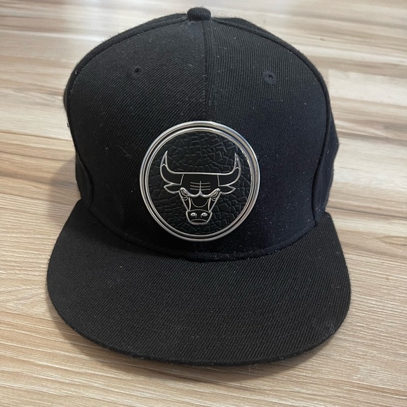 NBA Other - Ultra Game Black Bulls NBA Hat